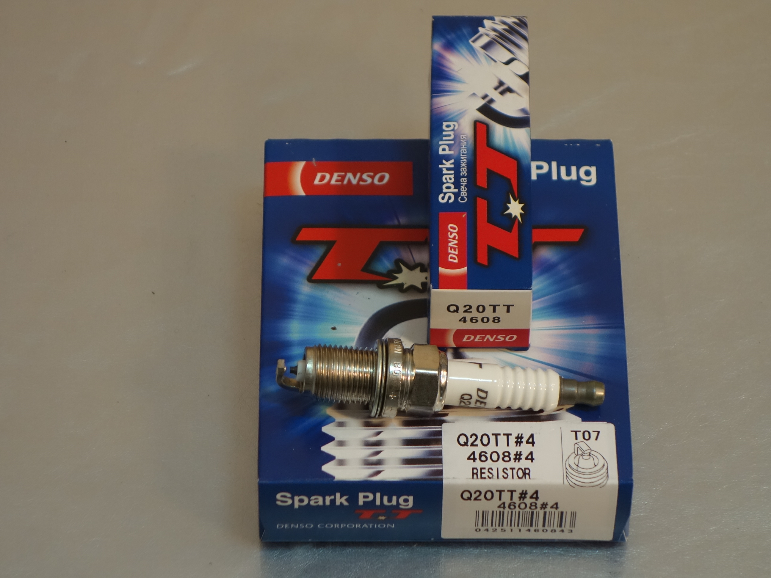 DENSO Свеча зажигания Q20TT 4608